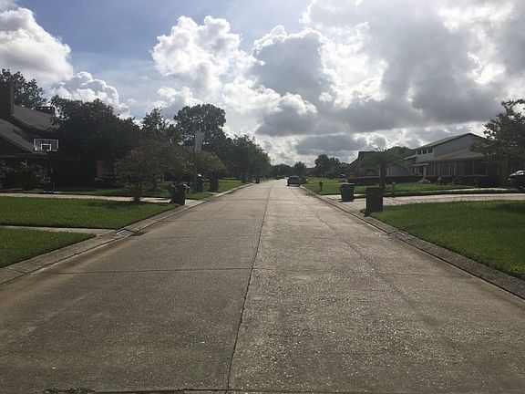 5th image of 1808 Lake Salvador Dr