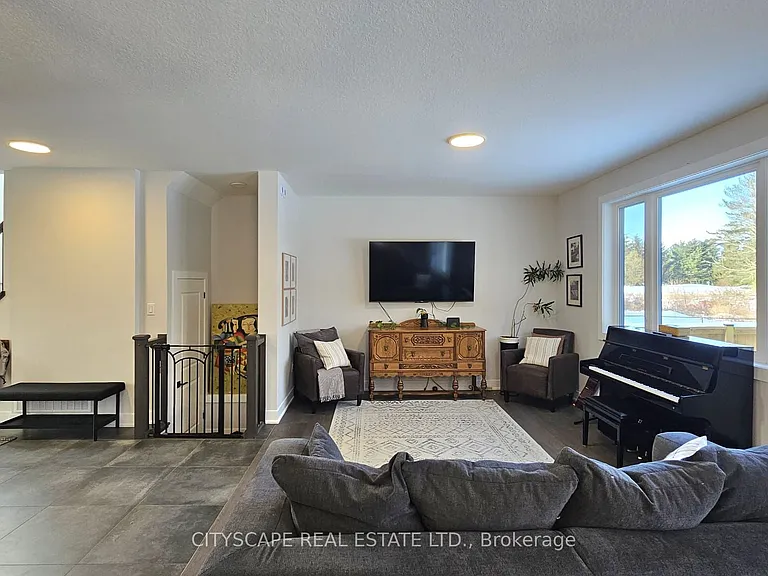 297 Whiting St #20 — Photo 17