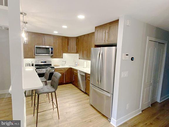 4th image of 1630 Welsh Rd #40E