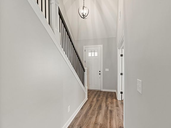 4th image of 5644 Brayden Cir
