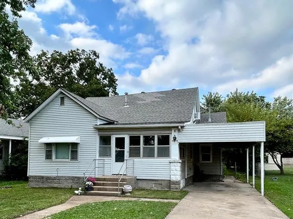 2309 Washington Ave, Parsons, KS 67357