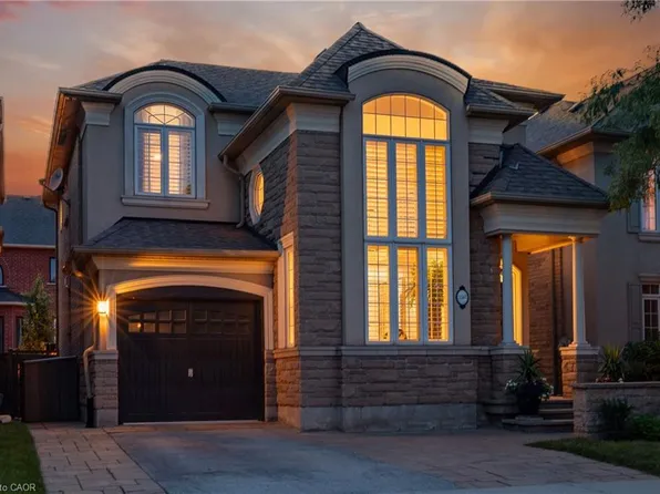 3367 Whilabout Ter, Oakville, ON L6L 0A8