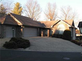9 Tanyard Ln, Bella Vista, AR 72715