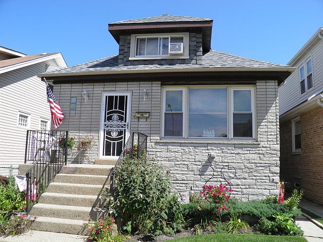 1st image of 3639 N Olcott Ave