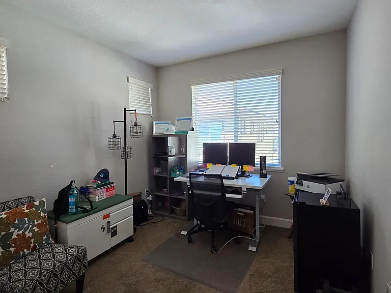 2001 Tamayo Way — Photo 13