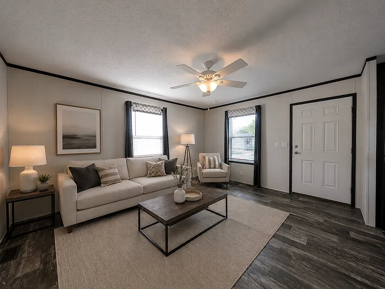 38000 Le Chateau Blvd #658 — Photo 1