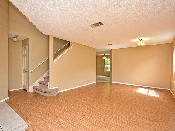 3rd image of 8336 Glen Canyon Dr