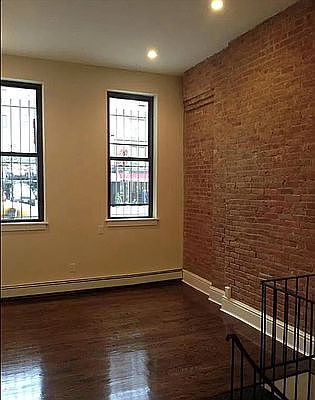 2nd image of 117 Varick St APT 1B