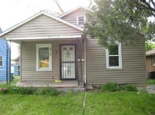 817 Huey St, South Bend, IN 46628