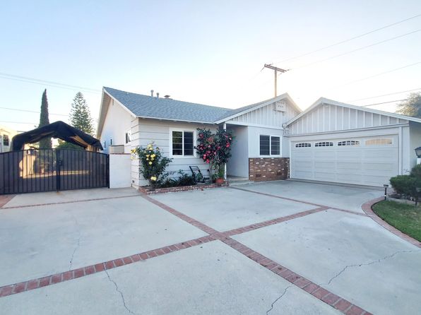284 W Edna Pl