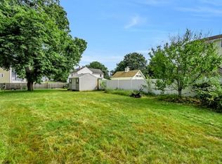 12 Pinewood Ave, Billerica, MA 01821