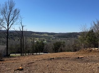 121 Matt Dr, Bell Buckle, TN 37020