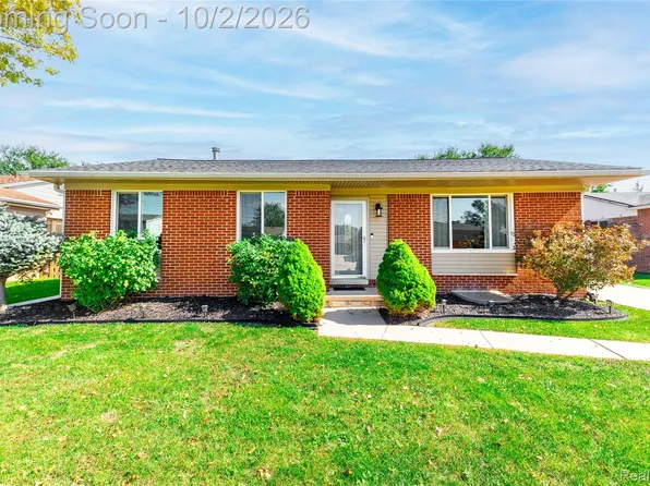 28095 Weddel Ave, Brownstown, MI 48183
