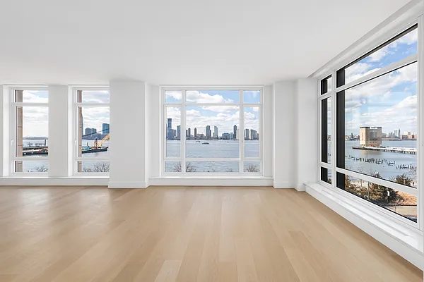 Rented by Douglas Elliman | media 27