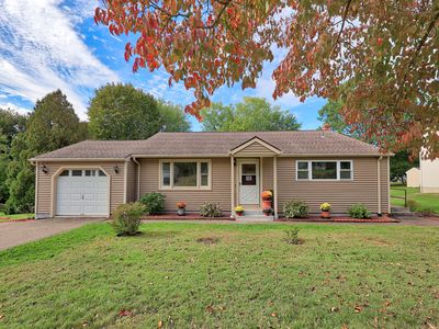 1114 Fienemann Road, Farmington, CT, 06032