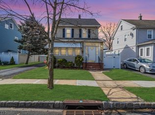 618 Donald Pl, Roselle Park, NJ 07204