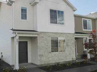 271 W 690 N #1, Smithfield, UT 84335