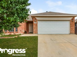 6413 Freshwater Ln, Fort Worth, TX 76179