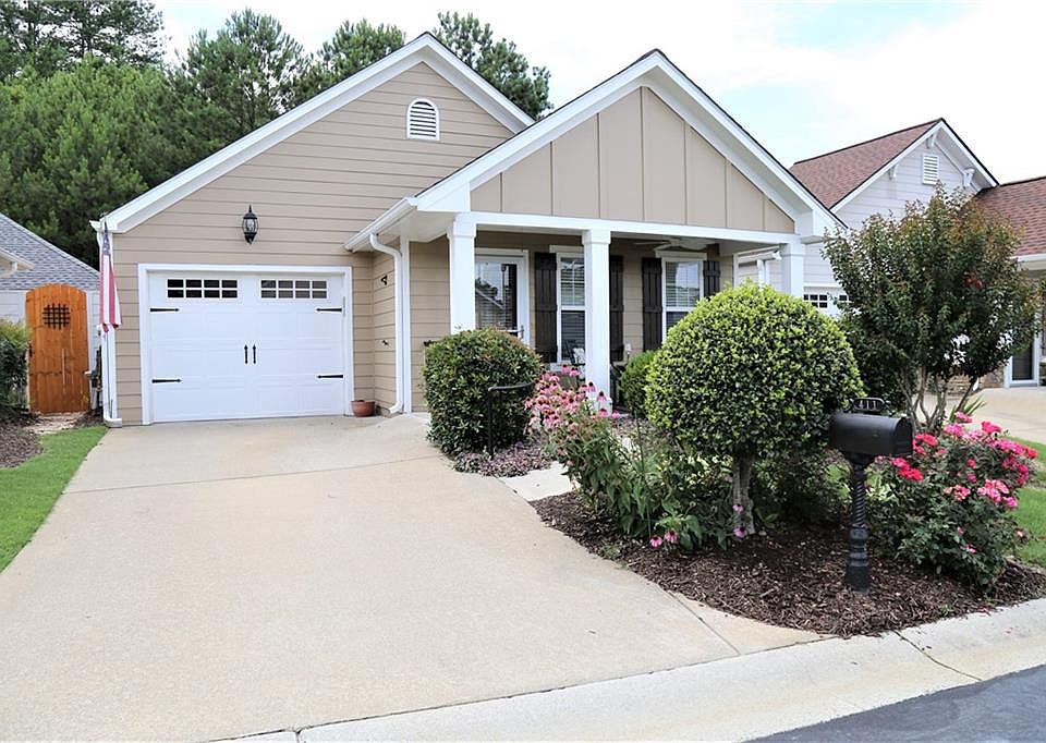 1st image of 411 Thaxton Ln