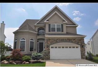 15 Arrowwood Ct, Howell, NJ 07731