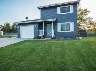 624 3rd St NW, Altoona, IA 50009