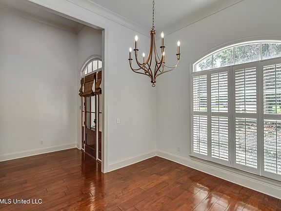 5th image of 129 Hoy Farms Dr