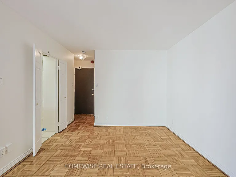 485 Kingston Rd #705 — Photo 12