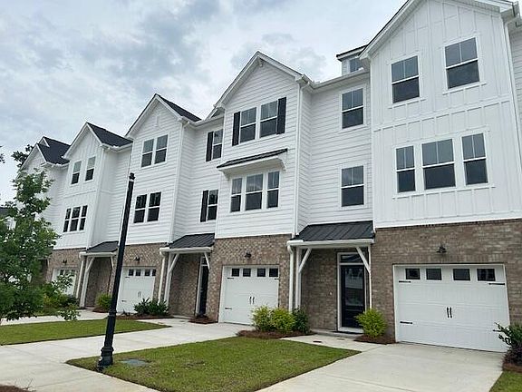 3rd image of 9411 Sun Fountain Dr