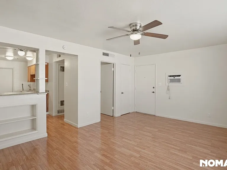 3704 N Abby St — Photo 5