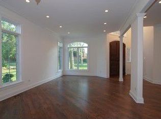 1802 Jefferson Ave, Glenview, IL 60025