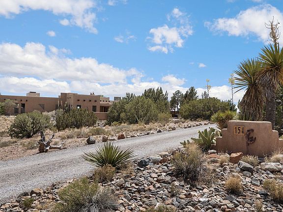 3rd image of 154 Placitas Trails Rd