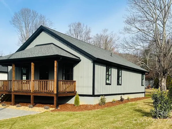 215 Flat Creek Rd, Black Mountain, NC 28711
