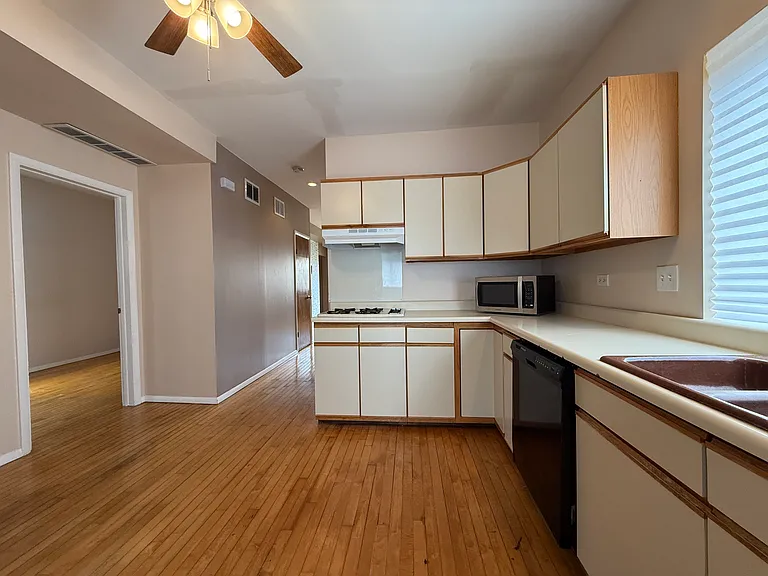 5024 N Meade Ave #1 — Photo 13