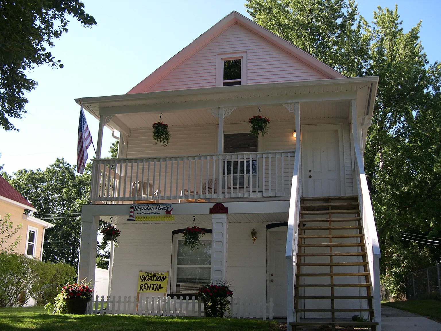 137 Fogarty St photo 1