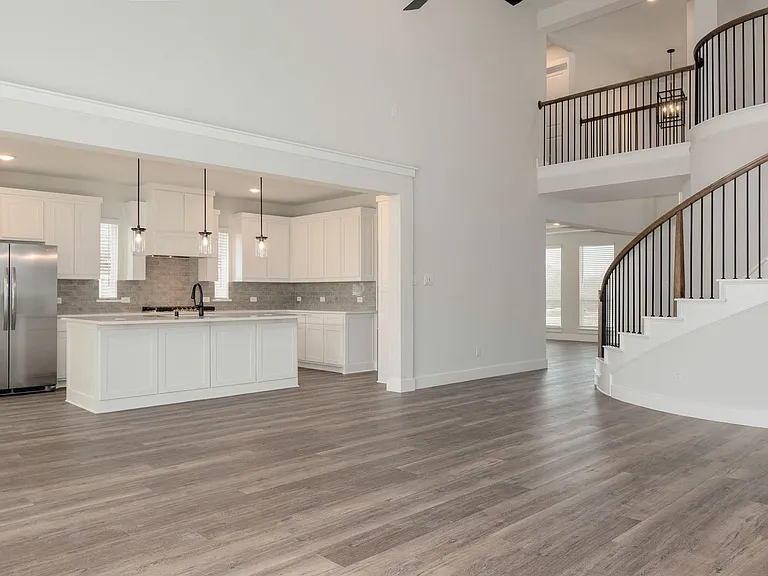 1609 Whisperwood Way — Photo 13