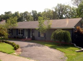 1097 Chinoe Rd, Lexington, KY 40502