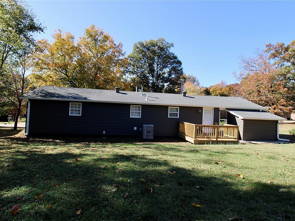 1910 Sanders Ave, Poplar Bluff, MO 63901 Zillow