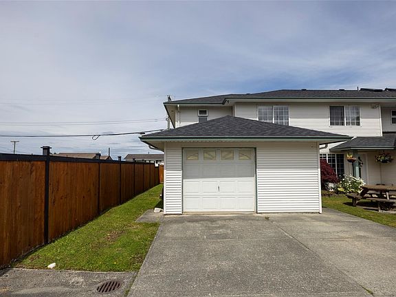 3rd image of 2553 Kingcome Pl #1