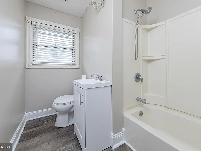 1304 Clearbrook Ave — Photo 13