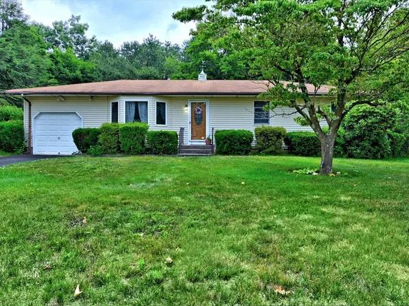 91 Henearly Drive, Miller Place, NY 11764