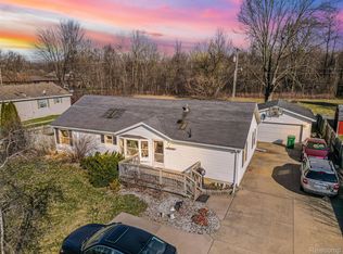 33542 Ecorse Rd, Romulus, MI 48174