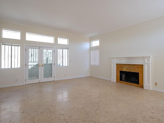 4th image of 2767 Chadwick Cir