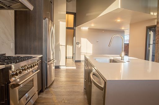 1st image of 202 SE 1st St #405