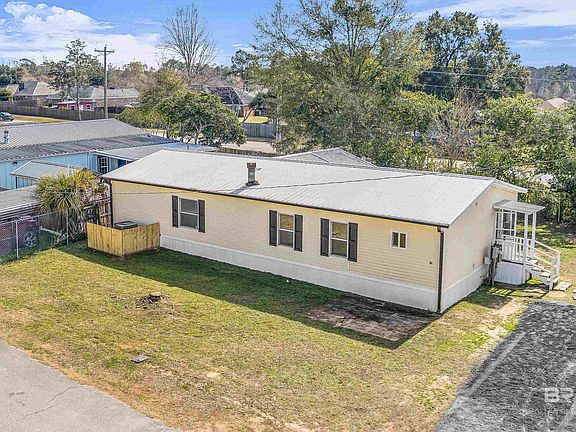 2nd image of 274 S Wren Ln