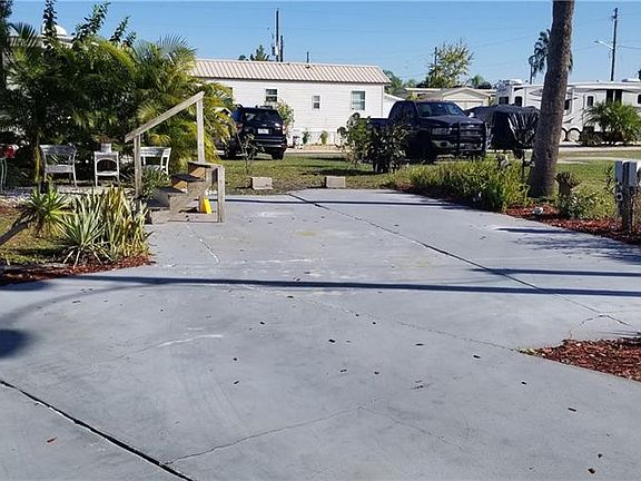 4th image of 1395 Mainsail Ln