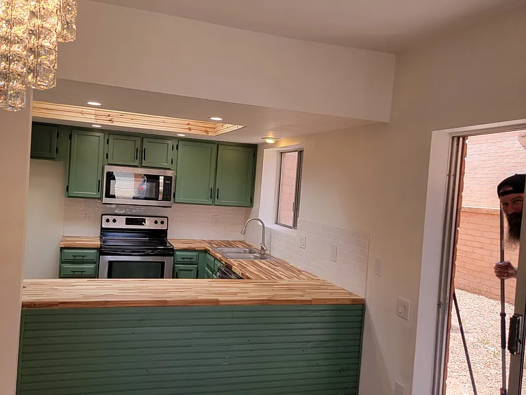 1625 W Calle Hacienda — Photo 3