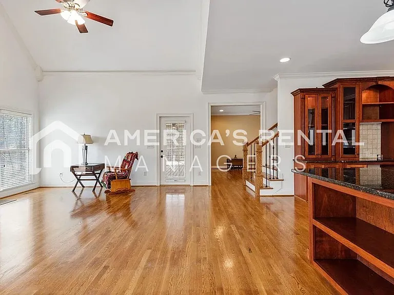 487 Tara Dr — Photo 24