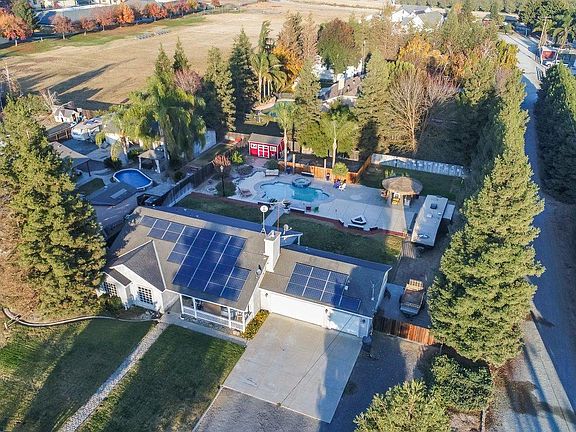 3rd image of 1038 Kylie Pl