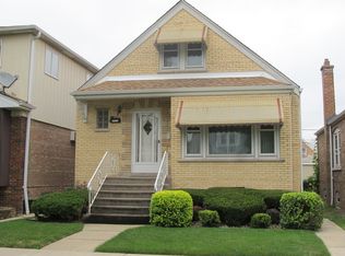 5711 S Kolmar Ave, Chicago, IL 60629