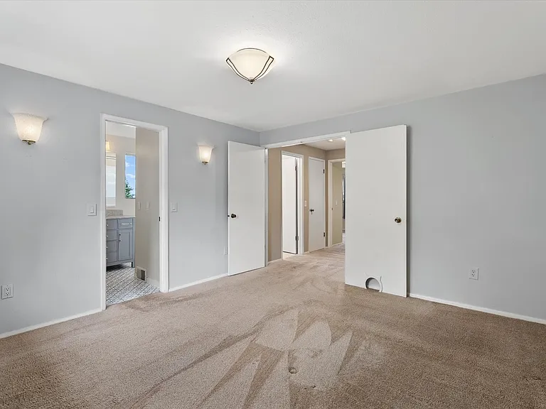 9426 NE 137th St — Photo 22